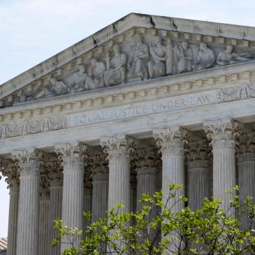 The Supreme Court seems poised to allow emergency abortions in Idaho, a Bloomberg News report says