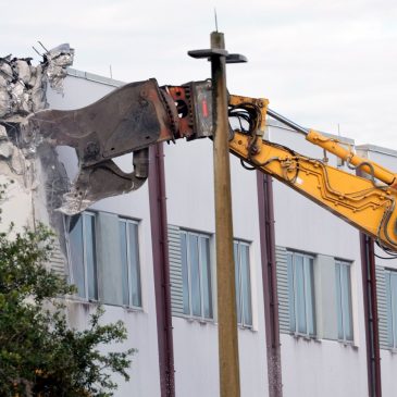 Demolition begins on the Parkland building where 17 died in 2018 mass shooting