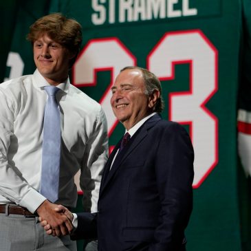 Rosemount native Charlie Stramel determined to prove Wild were right about him