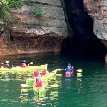 National bill proposes turning Apostle Islands into National Park