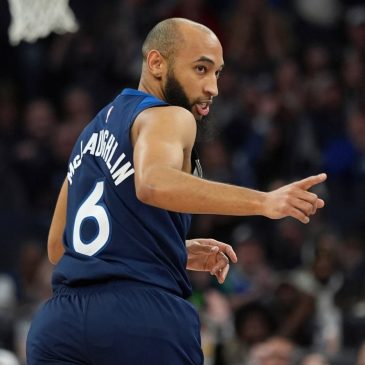 Now former Timberwolves guard Jordan McLaughlin signs with Kings