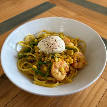 Add this easy veggie-turmeric pasta recipe to your summer dinner rotation