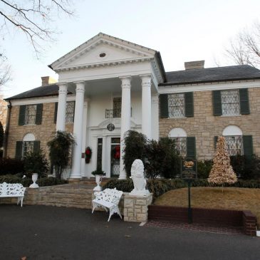 Woman charged with trying to defraud Elvis Presley’s family through sale of iconic Graceland