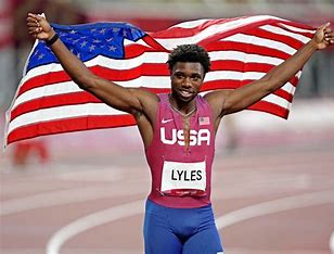 Miami Dolphins Tyreek Hill Challenges Olympic Gold Medalist Noah Lyles