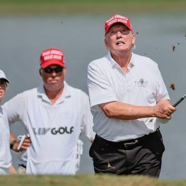 Trump reveals $513 million from golf clubs and resorts