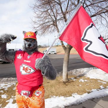 K.C. Chiefs ‘superfan’ gets 17½ years in prison for string of bank stick-ups in U.S., including 2 in Twin Cities