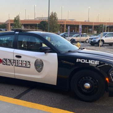 Roseville high school lockdown lifted after reports of student with weapon