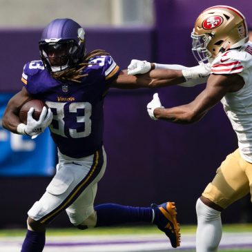 Forget the Lambeau Leap. Vikings running back Aaron Jones has the Bank Vault.