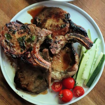 Recipe: Crack the code for the tastiest caramelized, pan-fried pork chops