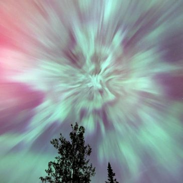 Astro Bob: Powerful solar flare may trigger bright auroras Thursday, Friday