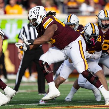 Gophers left tackle Aireontae Ersery is out to prove he’s ‘the best’