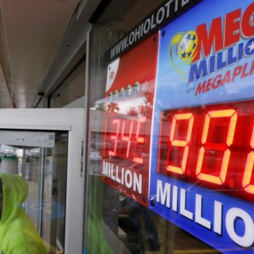 Jackpot for Mega Millions surges past $1B after no numbers match on Christmas Eve drawing