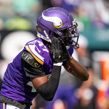 Vikings rookie cornerback Dwight McGlothern — aka Nudie — finally makes his NFL debut