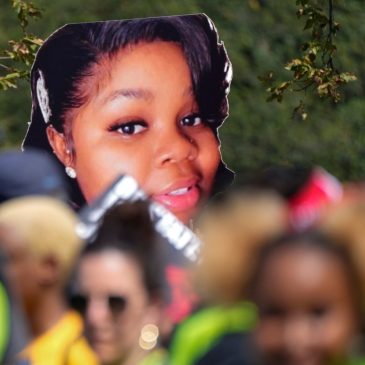 Justice Department, Louisville reach deal after probe prompted by Breonna Taylor killing