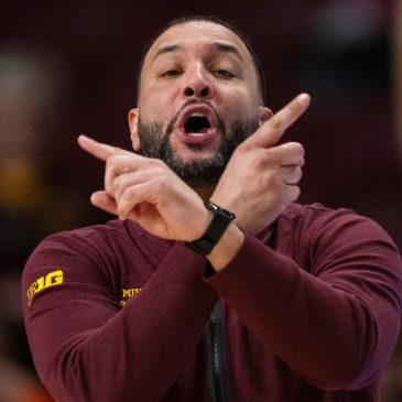 Would another long, cold winter of Gophers men’s basketball bring change?