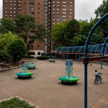 New Exhibit Explores NYCHA’s Open Spaces, Which Once Made Neighbors Jealous