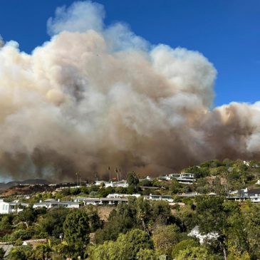 Winds picking up in Southern California and at least 2 new fires break out