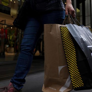 US consumer confidence dips again to start the year, according to business group