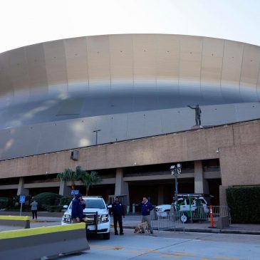 Superdome re-opens from lockdown for the Sugar Bowl CFP quarterfinal between Georgia and Notre Dame