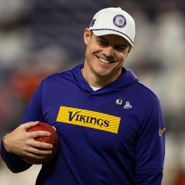 Kevin O’Connell wants to sign a contract extension with the Vikings. Will it happen?