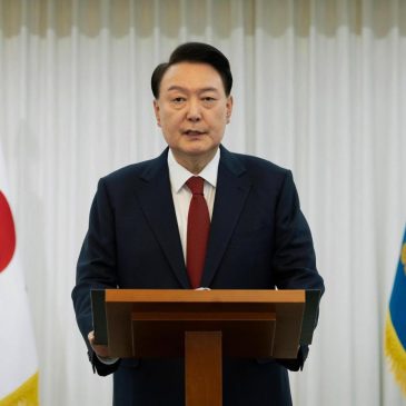 Impeached South Korean president issues defiant message as he faces possible detention