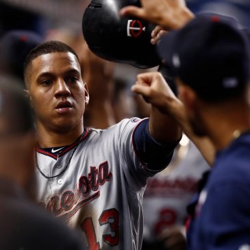 Former Twins player Ehire Adrianza returns to organization in player development role