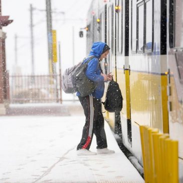 Winter storm plods into the Deep South, prompting states of emergency and school closures