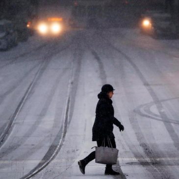 Most Americans who experienced severe winter weather see climate change at work, poll shows