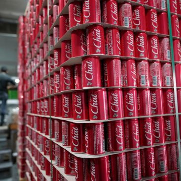 Coca-Cola’s appeal to Palestinians fizzles as the Mideast war boosts demand for a local look-alike