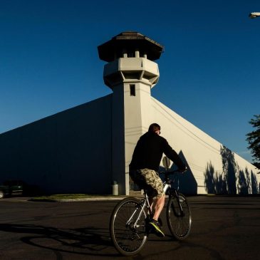 Inmate Dies at N.Y. Prison as Corrections Officers’ Strike Continues