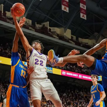 Men’s basketball: Top-rated Wayzata guard picks Iowa State over Gophers