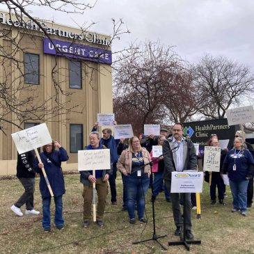 HealthPartners clerical workers ready to strike as negotiations stall