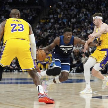 Anthony Edwards shines late as Timberwolves win Game 3 for 2-1 series lead
