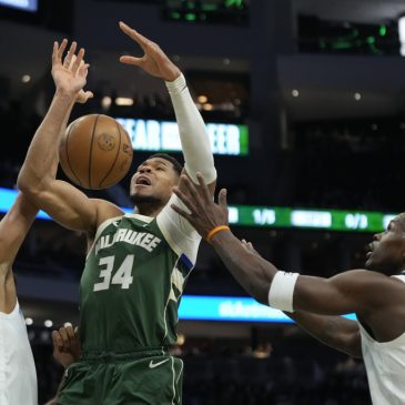 Timberwolves fall apart in fourth, blow 24-point lead in loss to Bucks
