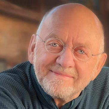 Renowned wildlife photographer Jim Brandenburg dies