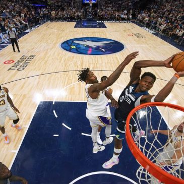 How Anthony Edwards shot the Timberwolves back into Game 4, then helped win it
