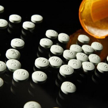 Nearly a quarter of people on long-acting opioids develop addiction