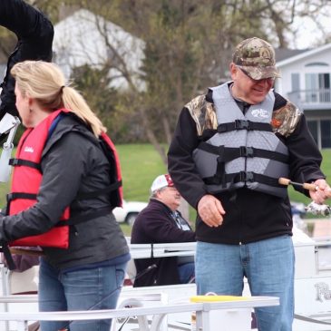 Gov. Walz encourages legislators, and anglers, to get the lead out
