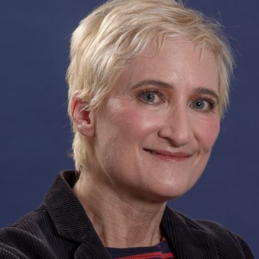 Jill Sobule, singer-songwriter known for ‘I Kissed a Girl,’ dies in Woodbury fire