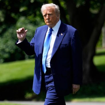 Trump administration is welcoming 49 white South Africans as refugees