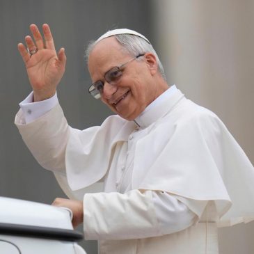 Pope Leo XIV calls for aid to reach Gaza and an end to hostilities in his first general audience