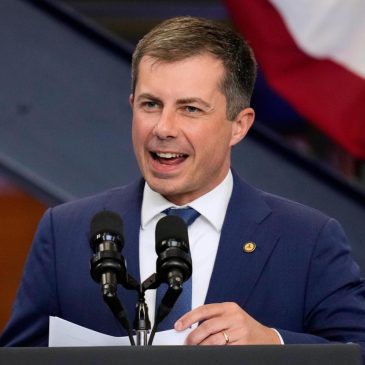 Buttigieg returns to Iowa for veterans’ town hall amid talk of another White House bid