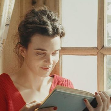 Movie Review: Romance and writer’s block in bilingual rom-com ‘Jane Austen Wrecked My Life’
