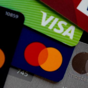 Tips for handling your finances in a time of economic uncertainty