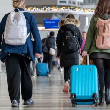 The hottest amenity coming to an airport near you is a rooftop bar
