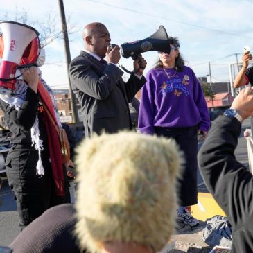 New Jersey mayor arrested at ICE detention center where he was protesting, prosecutor says