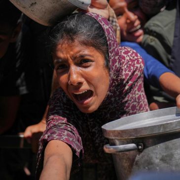 How is the new Gaza aid plan supposed to work — and why are so many aid groups against it?