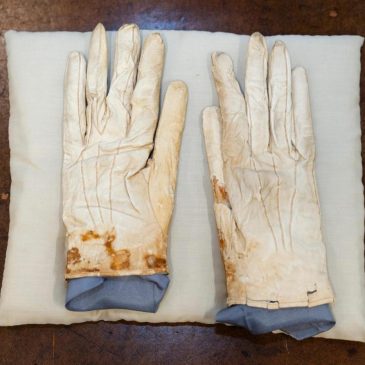 Lincoln’s blood-stained gloves from the night of his assassination among 144 artifacts on auction