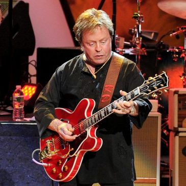 Rick Derringer, who had a hit with ‘Hang On Sloopy’ and produced ‘Weird Al,’ dies at 77