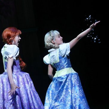 Review: Children’s Theatre does modern Broadway well with ‘Frozen’